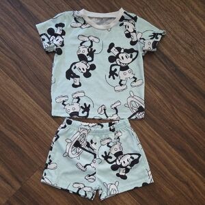 Kids Old School Mickey Cartoon Tshirt And Shorts Set  Seafoam Green  Size 12-18M
